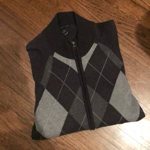 Argyle zip-up sweater
